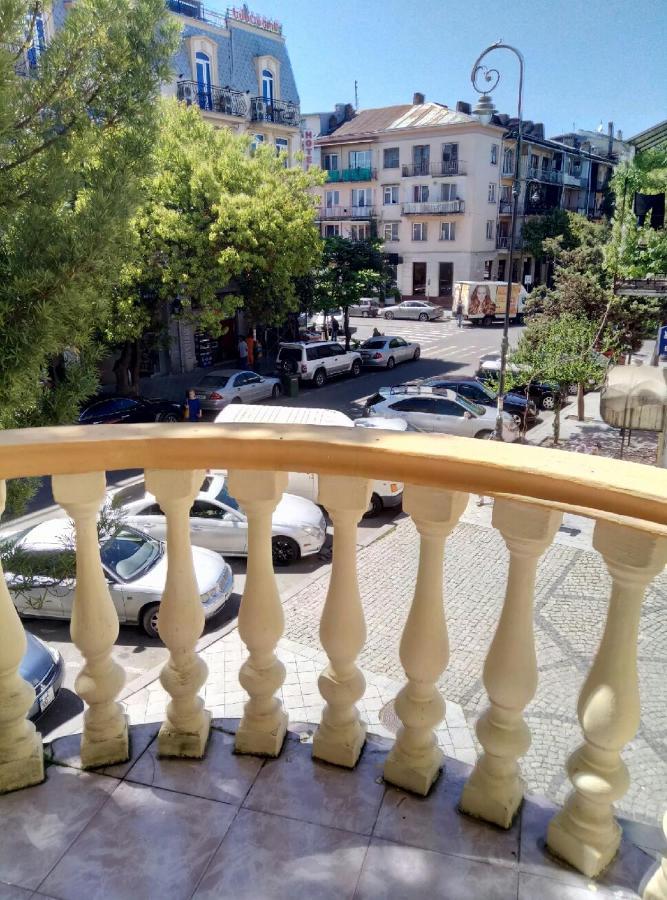 Tokaplus Батуми Экстерьер фото