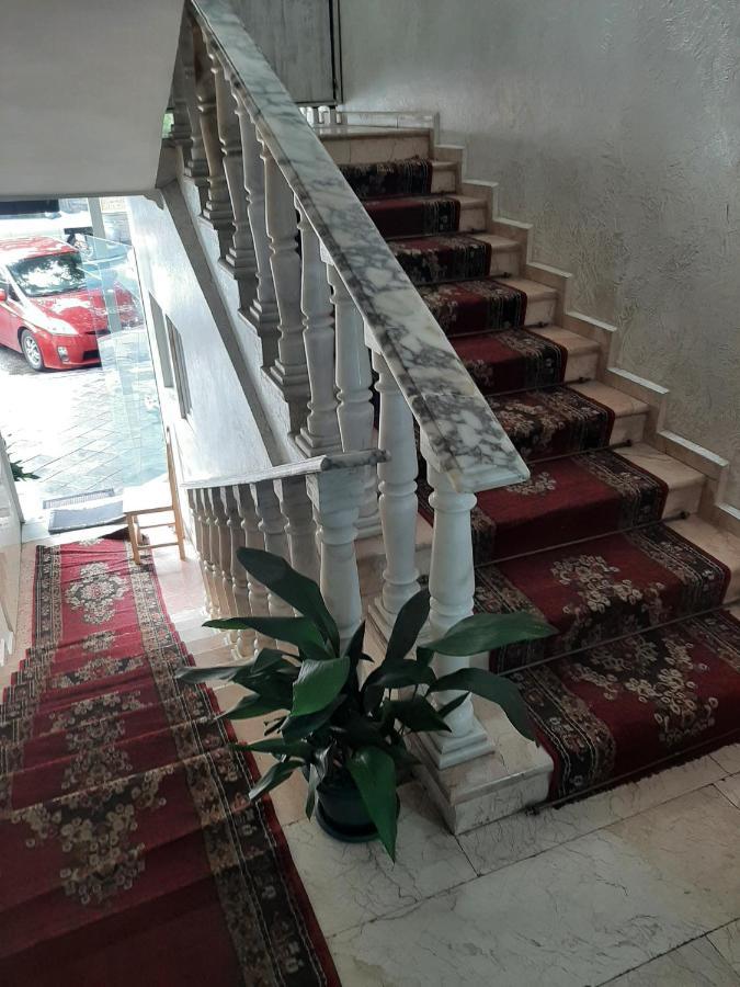 Tokaplus Батуми Экстерьер фото