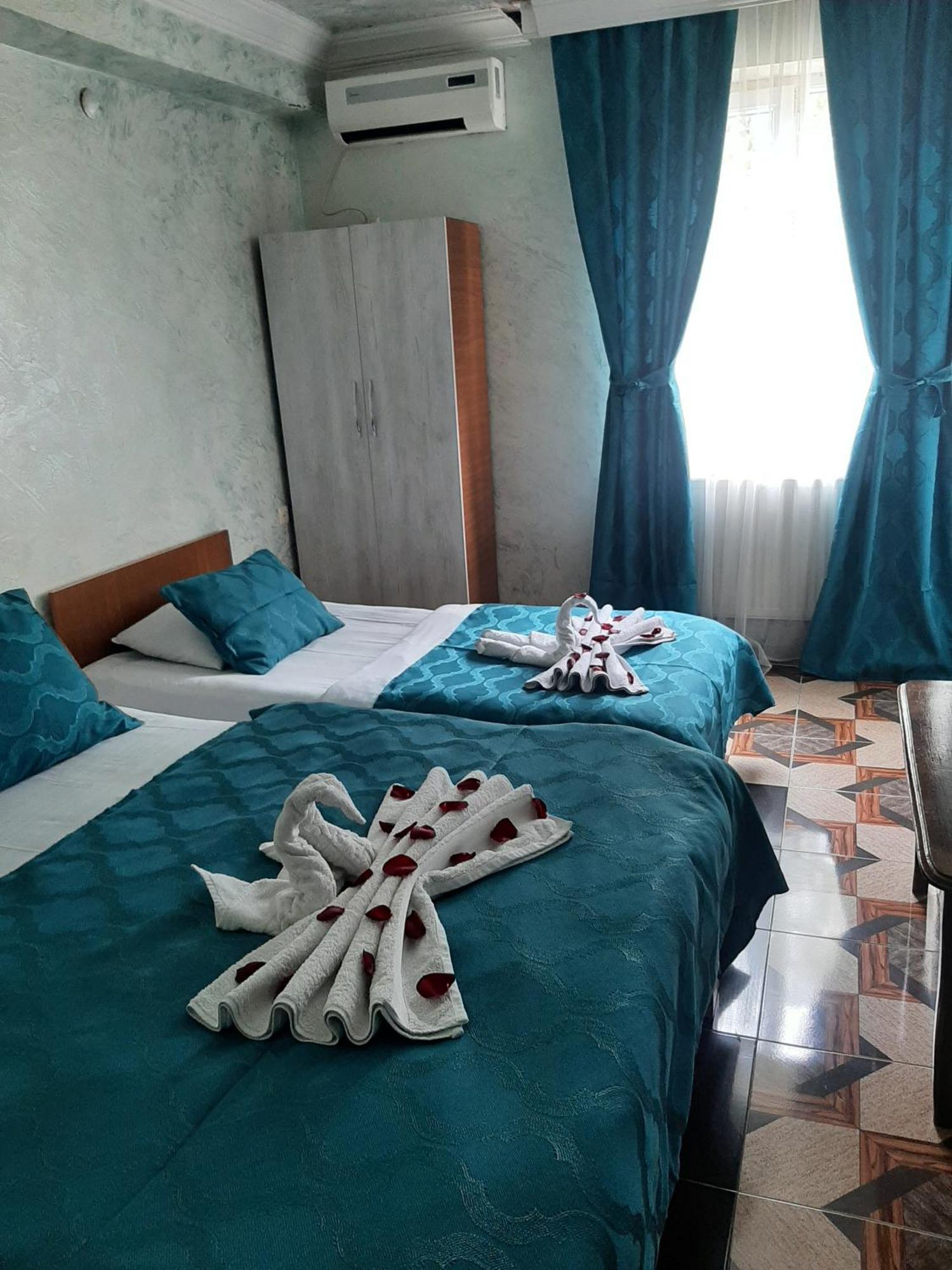 Tokaplus Батуми Экстерьер фото