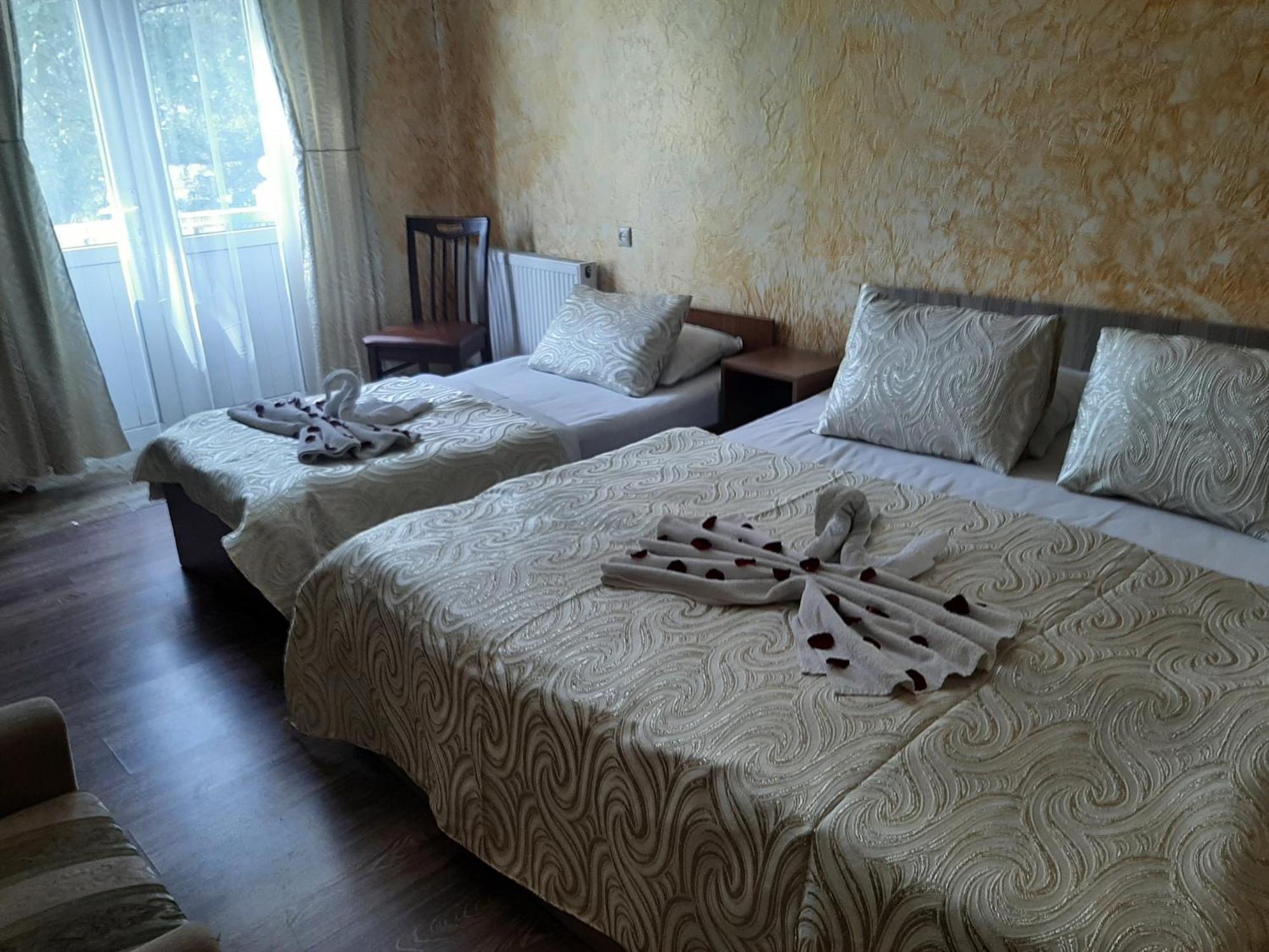 Tokaplus Батуми Экстерьер фото